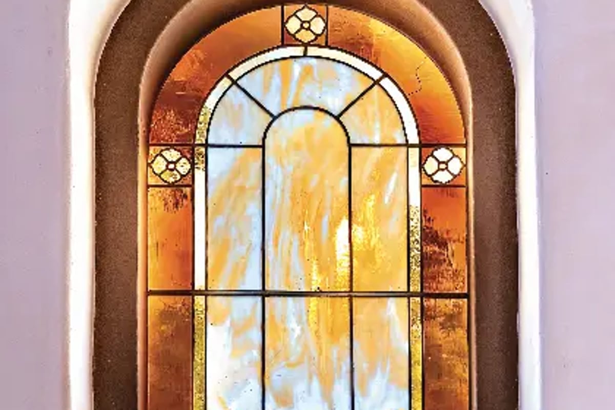 CHAPEL ARTICLE