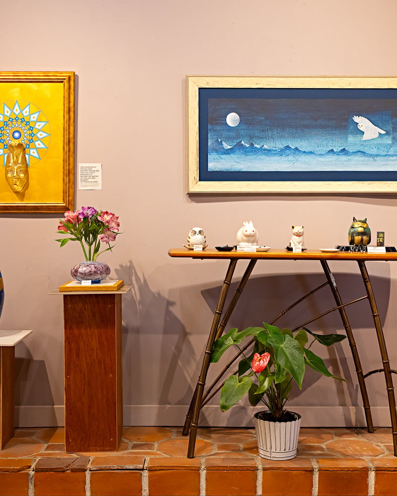 Honshin Fine Art Gallery of Wholeness Interior
